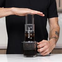 photo AeroPress - New Special Bundle with Clear Coffee Maker (Transparent) + 350 Microfilters 7
